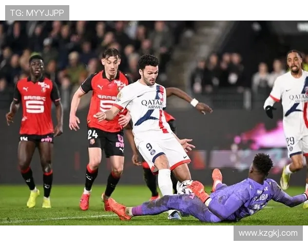 巴黎日耳曼主场迎战卡昂争夺法甲积分榜重要胜利